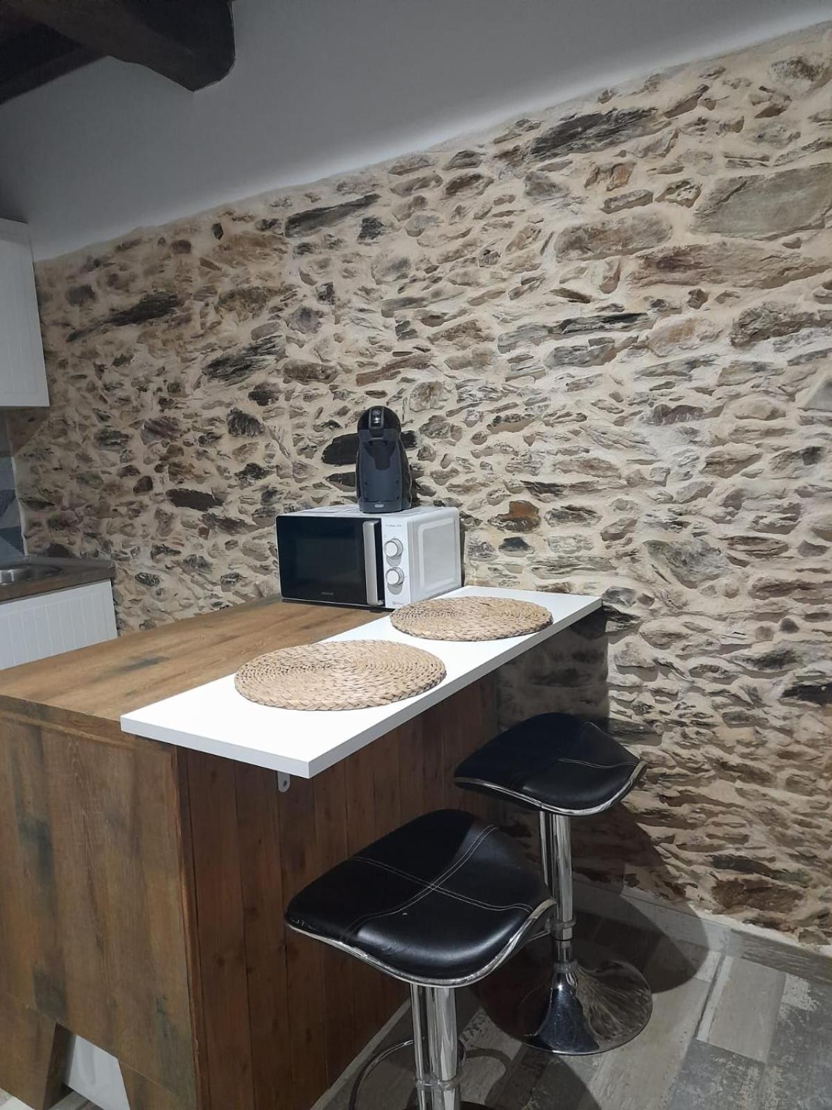 Apartamentos Callampa Torrejón el Rubio Exterior foto